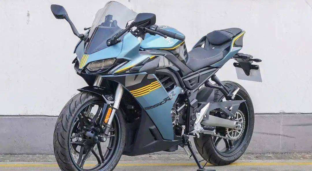 無(wú)極300RR.jpeg