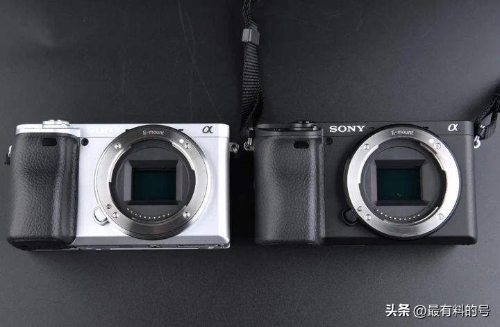 索尼A6400有黑色和銀色兩種版本.jpg